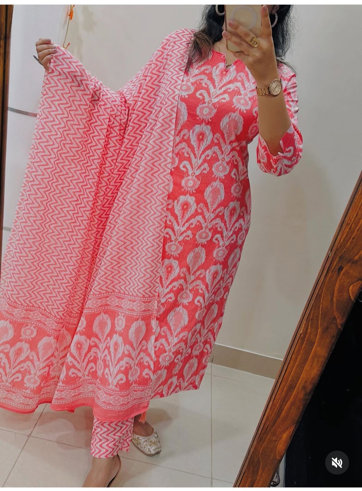 Kurti with pant with dupatta